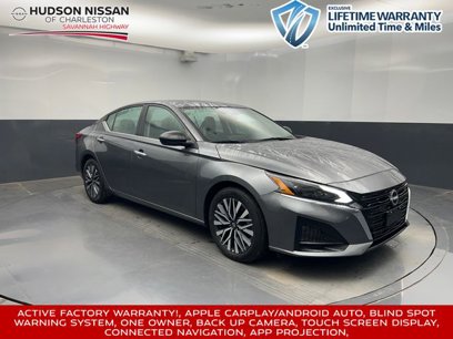 Used 2024 Nissan Altima 2.5 SV