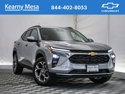 New 2025 Chevrolet Trax LT w/ Driver Confidence Package