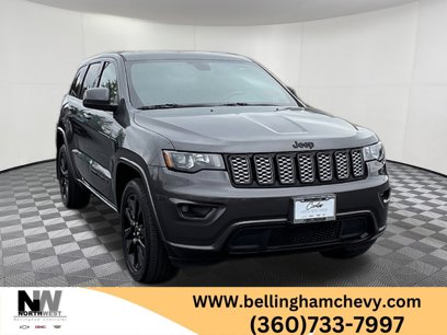 Used 2017 Jeep Grand Cherokee Altitude