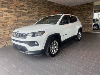 Used 2024 Jeep Compass Latitude