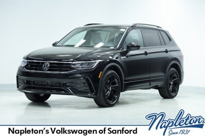 New 2024 Volkswagen Tiguan SE R-Line