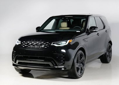 Used 2025 Land Rover Discovery Dynamic SE