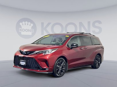 Used 2022 Toyota Sienna XSE