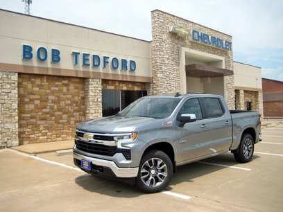 New 2025 Chevrolet Silverado 1500 LT