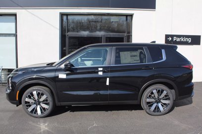 New 2025 Mitsubishi Outlander SE