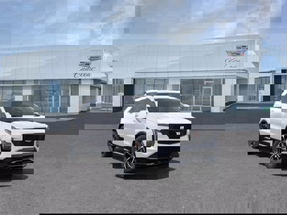 New 2025 Cadillac XT4 Sport w/ Cold Weather Package