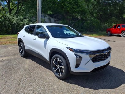 New 2025 Chevrolet Trax RS w/ Driver Confidence Package