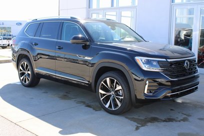 New 2025 Volkswagen Atlas SEL Premium R-Line