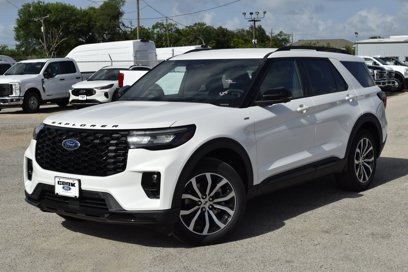 New 2025 Ford Explorer ST-Line