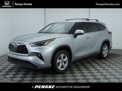 Used 2023 Toyota Highlander LE
