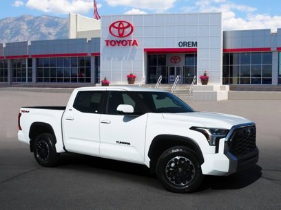 New 2026 Toyota Tundra SR5 w/ TRD Off-Road Package