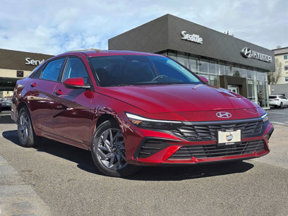 Used 2024 Hyundai Elantra Blue