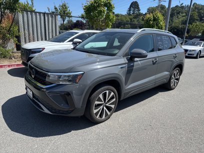 Used 2022 Volkswagen Taos SE