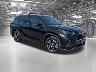 Used 2022 Toyota Highlander XLE