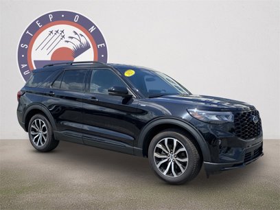 Used 2025 Ford Explorer ST-Line