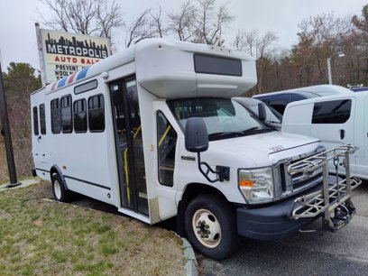 Used 2015 Ford E-450 and Econoline 450 Super Duty w/ Shuttle Bus Prep Package