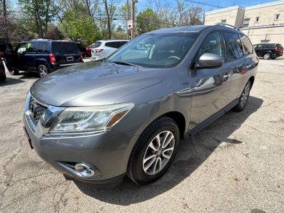 Used 2015 Nissan Pathfinder SV