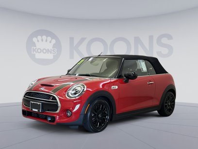 Used 2021 MINI Cooper S w/ 6.5" Touchscreen Package