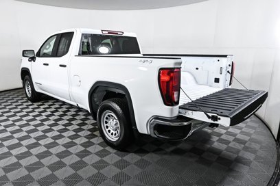 New 2025 GMC Sierra 1500 Pro w/ Pro Value Package