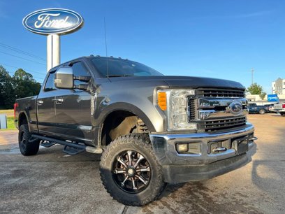 Used 2017 Ford F250 XLT w/ XLT Premium Package