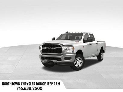 New 2024 RAM 3500 Tradesman w/ Chrome Appearance Group