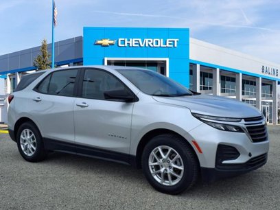Used 2022 Chevrolet Equinox LS w/ Driver Confidence II Package