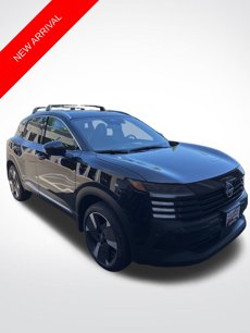 Used 2025 Nissan Kicks SR