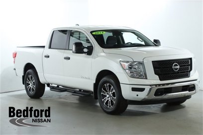 Used 2024 Nissan Titan SV w/ SV Convenience Package