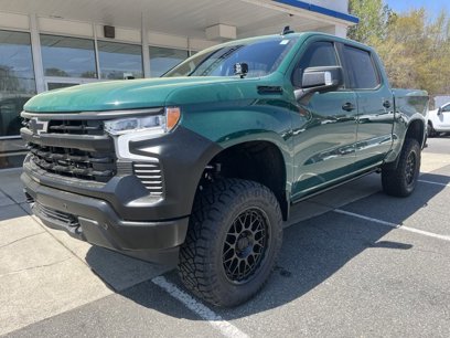 New 2025 Chevrolet Silverado 1500 LT w/ Z71 Off-Road Package