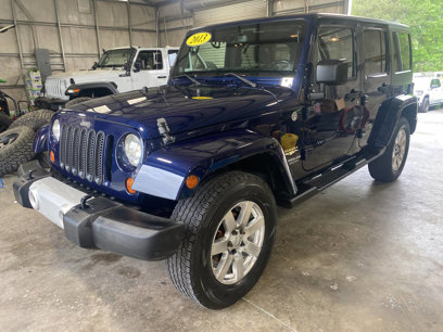 Used 2013 Jeep Wrangler Unlimited Sahara w/ Dual Top Group