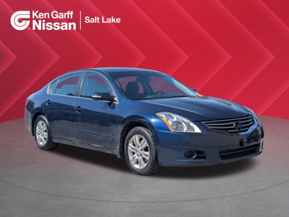 Used 2010 Nissan Altima 2.5 SL w/ Convenience Pkg