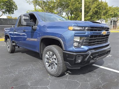 New 2025 Chevrolet Silverado 2500 Custom w/ Custom Value Package
