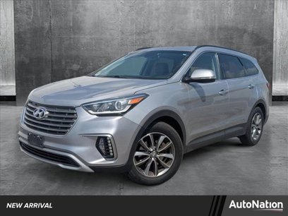 Used 2017 Hyundai Santa Fe SE w/ SE Premium Package 02