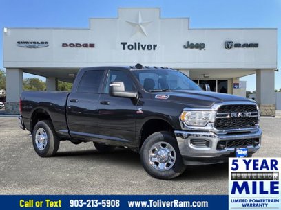 New 2024 RAM 2500 Tradesman w/ Chrome Appearance Group
