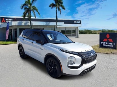 New 2025 Mitsubishi Outlander SEL