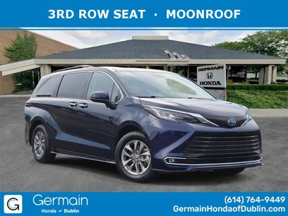 Used 2023 Toyota Sienna XLE