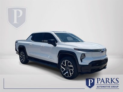 New 2024 Chevrolet Silverado EV RST