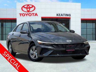 Used 2024 Hyundai Elantra SE