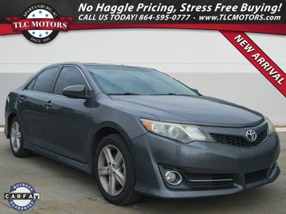 Used 2014 Toyota Camry SE