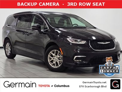 Used 2024 Chrysler Pacifica Touring-L