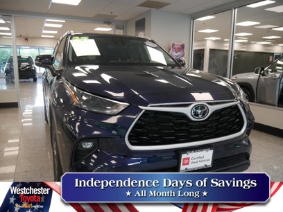 Used 2023 Toyota Highlander XLE