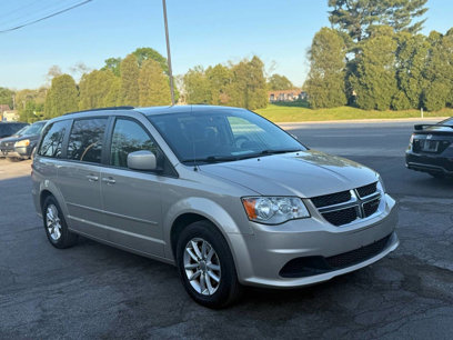 Used 2015 Dodge Grand Caravan SXT