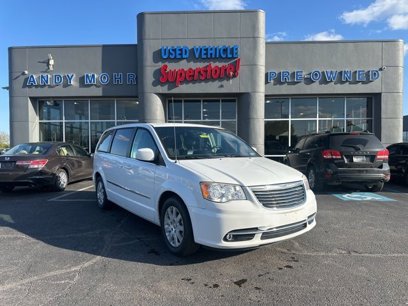 Used 2014 Chrysler Town & Country Touring