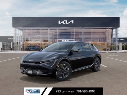New 2025 Kia EV6 Light w/ Light LR Technology Package