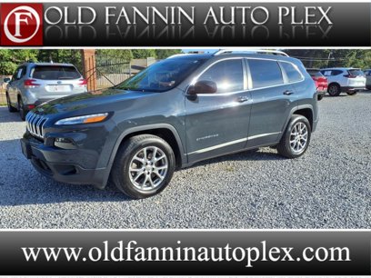 Used 2018 Jeep Cherokee Latitude Plus w/ Comfort/Convenience Group