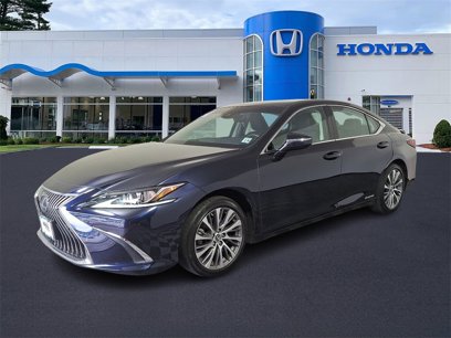Used 2021 Lexus ES 300h w/ Premium Package