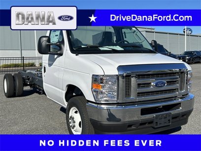 New 2023 Ford E-450 and Econoline 450 Super Duty w/ Driver's Safety Package