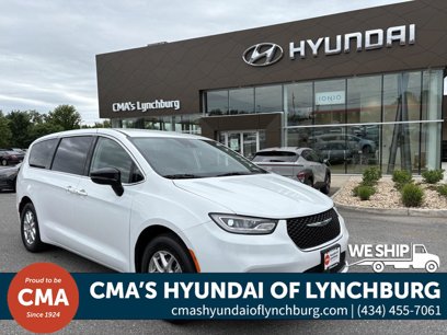 Used 2024 Chrysler Pacifica Touring-L