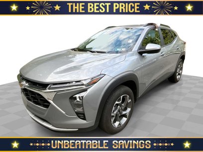 Used 2025 Chevrolet Trax LT w/ LT Convenience Package