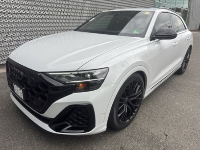 New 2025 Audi SQ8 Premium Plus